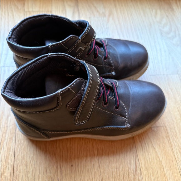 Deer Stags Brown Kids Boots - Size 1M